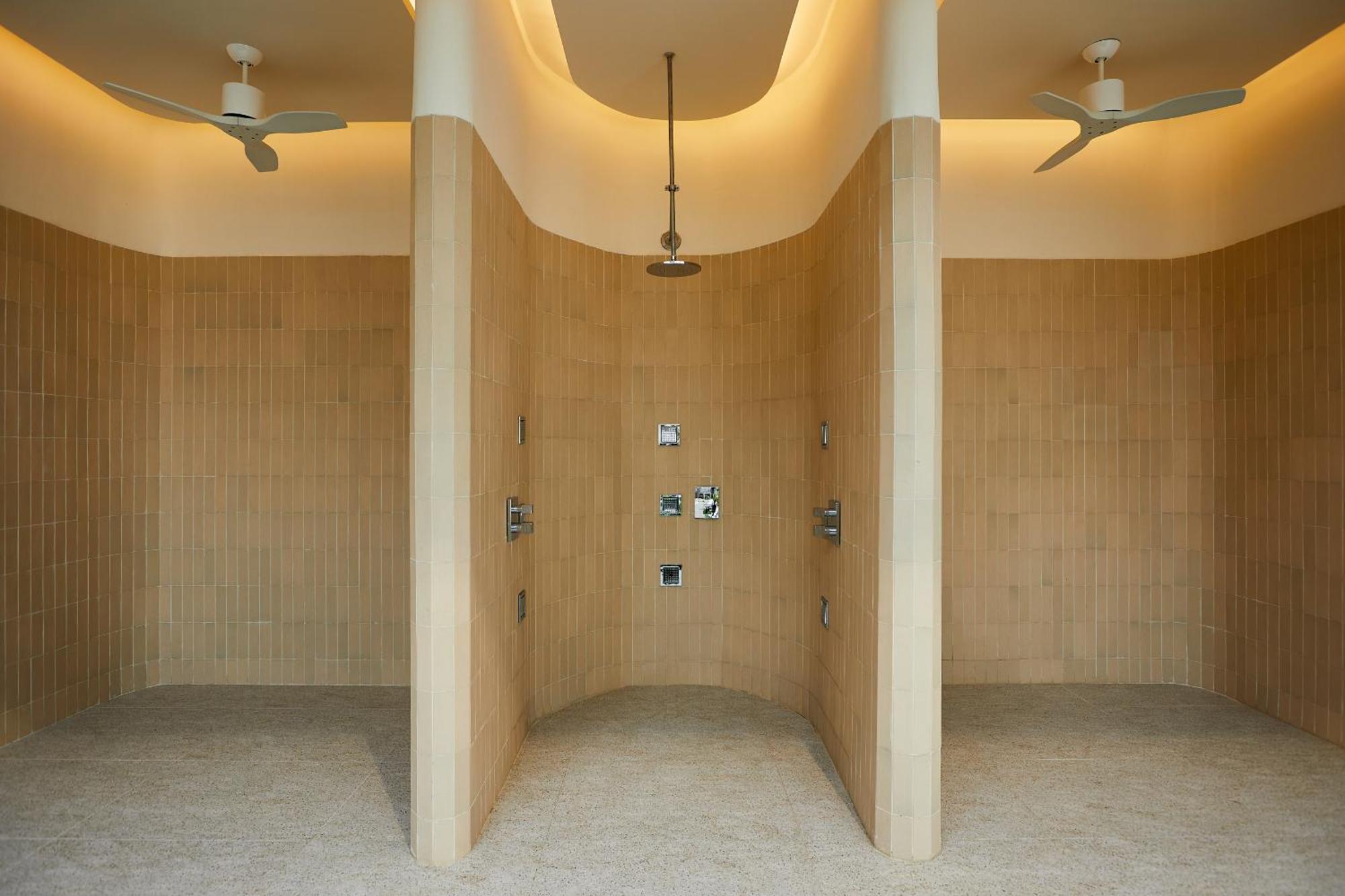 The Standard, Hua Hin 호텔 외부 사진 Shower room